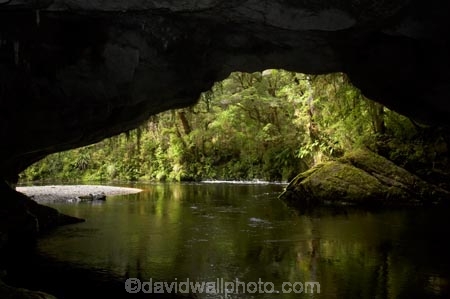 cave;cavern;caverns;caves;grotto;grottos;Kahurangi-National-Park;Karamea;limestone;limestone-formation;limestone-formations;Moira-Gate-Arch;national-park;national-parks;New-Zealand;Oparara-Basin;Oparara-River;South-Island;speleology;spelunk;spelunking;stalactite;stalactites;underground;underground-cavern;underground-caverns;West-Coast;Westland