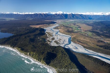 above;aerial;aerial-photo;aerial-photograph;aerial-photographs;aerial-photography;aerial-photos;aerial-view;aerial-views;aerials;alp;alpine;alps;braided-river;braided-rivers;coast;coastal;coastline;coastlines;coasts;Main-Divide;meander;meandering;meandering-river;meandering-rivers;mount;mountain;mountains;mt;mt.;N.Z.;New-Zealand;NZ;ocean;range;ranges;river;rivers;S.I.;sea;shore;shoreline;shorelines;shores;SI;South-Is.;South-Island;Southern-Alps;Tasman-Sea;water;West-Coast;Westland;Whataroa-River