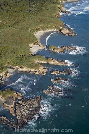 aerial;aerial-photo;aerial-photograph;aerial-photographs;aerial-photography;aerial-photos;aerial-view;aerial-views;aerials;coast;coastal;coastline;coastlines;coasts;N.Z.;national-park;national-parks;New-Zealand;NZ;ocean;Paparoa-National-Park;Perpendicular-Point;Punakaiki;S.I.;sea;shore;shoreline;shorelines;shores;SI;South-Island;Tasman-Sea;Te-Miko;Truman-Track;water;West-Coast;Westland