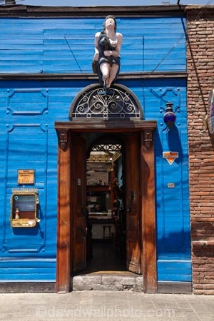 architectural;architecture;Azul-Profundo-Cafe-and-Restaurant;Azul-Profundo-Restaurant;Azul-Profundo-Restaurante;bar;Barrio-Bellavista;bars;Bellavista;blue;building;buildings;cafe;cafes;Calle-Constitucion;capital-cities;capital-city;Capital-of-Chile;Chile;colorful;colourful;Constitucion-St;footpath;footpaths;heritage;historic;historic-building;historic-buildings;historical;historical-building;historical-buildings;history;old;restaurant;restaurante;restaurants;Santiago;seafood-restaurant;sidewalk;sidewalks;South-America;Sth-America;street;street-scene;street-scenes;streets;tavern;taverns;tradition;traditional