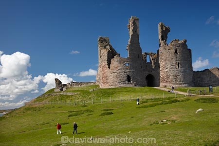 1313;abandon;abandoned;battlement;battlements;Britain;British-Isles;building;buildings;castellated;castellations;castle;castle-ruins;castles;crenellation;crenellations;derelict;dereliction;deserted;desolate;desolation;Dunstanburgh-Castle;Dunstanburgh-Castle-Ruins;England;English;Europe;fort;fortification;fortress;fortresses;G.B.;GB;Grade-listed-building;Great-Britain;heritage;heritage-tourism;historic;historic-building;historic-buildings;historical;historical-building;historical-buildings;history;N.E.-England;NE-England;North-East-England;Northumberland;old;people;person;ruin;ruined-castle;ruins;run-down;stone-buidling;stone-buildings;tourism;tourist;tourists;tradition;traditional;U.K.;UK;United-Kingdom