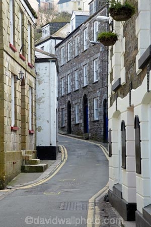 Britain;building;buildings;Cornwall;England;fishing-village;fishing-villages;G.B.;GB;Great-Britain;heritage;historic;historic-building;historic-buildings;historic-fishing-village;historic-fishing-villages;historic-village;historic-villages;historical;historical-building;historical-buildings;history;Lannvorek;Mevagissey;narrow-lane;narrow-lanes;narrow-street;narrow-streets;old;Polkirt-Hill;tradition;traditional;U.K.;UK;United-Kingdom