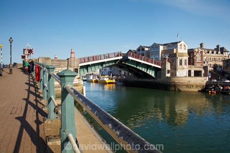 7971;bascule-bridge;bascule-bridges;bridge;bridges;britain;dorset;drawbridge;drawbridges;england;G.B.;GB;great-britain;harbor;harbors;harbour;harbours;kingdom;lift-bridge;lift-bridges;liftbridge;liftbridges;lifting-bascule-bridge;lifting-bascule-bridges;moveable-bridge;moveable-bridges;opening;River-Wey;road-bridge;road-bridges;town;Town-Bridge;traffic-bridge;traffic-bridges;U.K.;uk;united;united-kingdom;Wey-River;weymouth;Weymouth-Harbor;Weymouth-Harbour;Weymouth-Marina;Weymouth-Town-Bridge