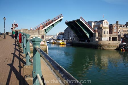 7974;bascule-bridge;bascule-bridges;bridge;bridges;britain;dorset;drawbridge;drawbridges;england;G.B.;GB;great-britain;harbor;harbors;harbour;harbours;kingdom;lift-bridge;lift-bridges;liftbridge;liftbridges;lifting-bascule-bridge;lifting-bascule-bridges;moveable-bridge;moveable-bridges;opening;River-Wey;road-bridge;road-bridges;town;Town-Bridge;traffic-bridge;traffic-bridges;U.K.;uk;united;united-kingdom;Wey-River;weymouth;Weymouth-Harbor;Weymouth-Harbour;Weymouth-Marina;Weymouth-Town-Bridge