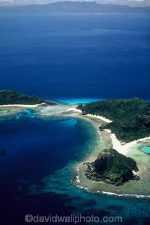 sand;coral;reef;ocean;sea;paradise;pacific;tropical;island;islands;resort;coast;coastine;holiday;vacation;holidays;beach;beaches;travel;tourism;travels;aerial;aerials;archipeligo;archipeligos;blue;oceana;scenic;scenics;seascape;seascapes