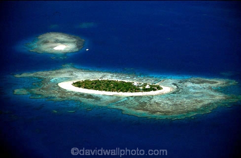 sand;coral;reef;ocean;sea;paradise;pacific;tropical;island;islands;resort;coast;coastine;holiday;vacation;holidays;beach;beaches;travel;tourism;travels;aerial;aerials;archipeligo;archipeligos;blue;oceana;scenic;scenics;seascape;seascapes;global-warming;sea-level-rise