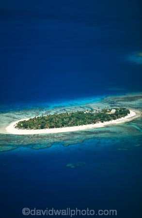 sand;coral;reef;ocean;sea;paradise;pacific;tropical;island;islands;resort;coast;coastine;holiday;vacation;holidays;beach;beaches;travel;tourism;travels;aerial;aerials;archipeligo;archipeligos;blue;oceana;scenic;scenics;seascape;seascapes;global-warming;sea-level-rise