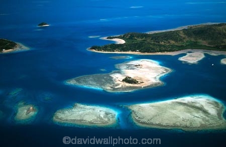 sand;coral;reef;ocean;sea;paradise;pacific;tropical;island;islands;resort;coast;coastine;holiday;vacation;holidays;beach;beaches;travel;tourism;travels;aerial;aerials;archipeligo;archipeligos;blue;oceana;scenic;scenics;seascape;seascapes;global-warming;sea-level-rise