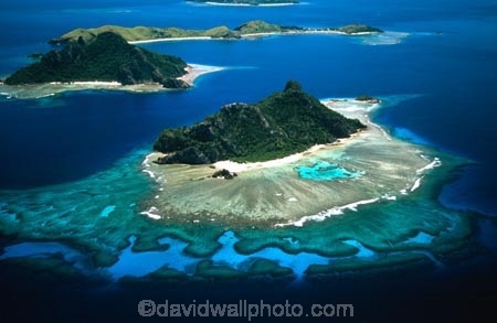 sand;coral;reef;ocean;sea;paradise;pacific;tropical;island;islands;resort;coast;coastine;holiday;vacation;holidays;beach;beaches;travel;tourism;travels;aerial;aerials;archipeligo;archipeligos;blue;oceana;scenic;scenics;seascape;seascapes;global-warming;sea-level-rise