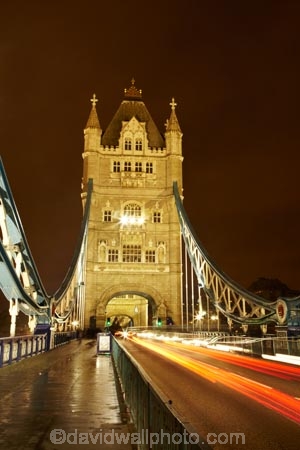 6780;bascule;bascule-bridge;bridge;bridges;britain;car;car-lights;cars;dark;drawbridge;dusk;england;Europe;evening;flood-lighting;flood-lights;flood-lit;flood_lighting;flood_lights;flood_lit;floodlighting;floodlights;floodlit;G.B.;GB;great-britain;heritage;historic;historic-bridge;historic-bridges;historic-place;historic-places;historic-site;historic-sites;historical;historical-bridge;historical-bridges;historical-place;historical-places;historical-site;historical-sites;history;icon;icons;kingdom;landmark;landmarks;light;light-trails;lights;london;long-exposure;night;night-time;night_time;old;road-bridge;road-bridges;street-scene;street-scenes;suspension-bridge;tail-light;tail-lights;tail_light;tail_lights;time-exposure;time-exposures;time_exposure;Tower-Bridge;tradition;traditional;traffic;traffic-bridge;traffic-bridges;twilight;U.K.;uk;united;United-Kingdom