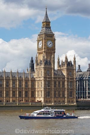 Big-Ben;boat;boats;Britain;building;buildings;City-of-Westminster;clock-tower;clock-towers;clocks;England;Europe;ferries;ferry;G.B.;GB;Great-Britain;Great-Clock-of-Westminster;heritage;historic;historic-building;historic-buildings;historical;historical-building;historical-buildings;history;House-of-Commons.;House-of-Lords;Houses-of-Parliament;icon;iconic;icons;landmark;landmarks;London;old;Palace-of-Westminster;Parliament-House;Parliament-Houses;passenger-ferries;passenger-ferry;river;River-Thames;rivers;Thames-River;tradition;traditional;U.K.;UK;United-Kingdom;Westminster-Palace