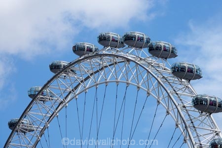 amusement-ride;amusement-rides;architectural;Britain;England;Europe;Ferris-wheel;Ferris-wheels;G.B.;GB;Great-Britain;icon;iconic;icons;Jubilee-Gardens;landmark;landmarks;London;London-Eye;Millennium-Wheel;observation-wheel;observation-wheels;passenger-capsule;passenger-capsules;passenger-pod;passenger-pods;South-Bank;Southbank;spoke;spokes;structure;structures;tie-rod;tie-rods;tourism;tourist-attraction;tourist-attractions;U.K.;UK;United-Kingdom;wheel;wheels
