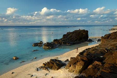 Avarua;basalt;basalt-rock;beach;beaches;Black-Rock;coast;coastline;coastlines;Cook-Is;Cook-Islands;Pacific;Pacific-Ocean;people;person;Rarotonga;rock;rocks;South-Pacific;tourism;tourist;tourists;tropical;tropical-island;tropical-islands;Tuoro