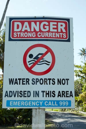 Cook-Is;Cook-Islands;danger;danger-sign;danger-signs;Pacific;Rarotonga;sign;signs;South-Pacific;stong-currents;warning;warning-sign;warning-signs
