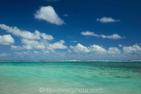 aquamarine;beach;beaches;blue;blue-skies;blue-sky;clean-water;clear-water;cloud;clouds;cobalt-blue;cobalt-ultramarine;cobaltultramarine;Cook-Is;Cook-Islands;Pacific;paradise;Rarotonga;simple;South-Pacific;tropcal-water;tropical;tropical-beach;tropical-island;tropical-islands;turquoise;water-aqua;white-cloud;white-clouds