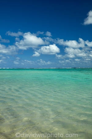 aquamarine;beach;beaches;blue;blue-skies;blue-sky;clean-water;clear-water;cloud;clouds;cobalt-blue;cobalt-ultramarine;cobaltultramarine;Cook-Is;Cook-Islands;Pacific;paradise;Rarotonga;simple;South-Pacific;tropcal-water;tropical;tropical-beach;tropical-island;tropical-islands;turquoise;water-aqua;white-cloud;white-clouds