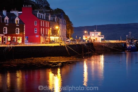 Argyll-and-Bute;Britain;calm;dusk;evening;G.B.;GB;Great-Britain;Highlands;Inner-Hebrides;Island-of-Mull;Isle-of-Mull;Main-Street;Mull;Mull-Island;night;night-time;placid;quiet;reflection;reflections;Scotland;Scottish-Highlands;serene;smooth;Sound-of-Mull;still;terrace-house;terrace-houses;terraced-house;terraced-houses;Tobermory;Tobermory-Bay;Tobermory-Harbour;Tobermory-Waterfront;tranquil;twilight;U.K.;UK;United-Kingdom;water;waterfront