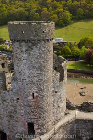 abandon;abandoned;battlement;battlements;Britain;British-Isles;building;buildings;Castell-Conwy;castellated;castellations;castle;castle-ruins;castles;circa-1287;Conway-Castle;Conwy;Conwy-Castle;crenellation;crenellations;Cymru;derelict;dereliction;deserted;desolate;desolation;fort;fortification;fortress;fortresses;G.B.;GB;Great-Britain;heritage;historic;historic-building;historic-buildings;historical;historical-building;historical-buildings;history;medieval-castle;medieval-castles;old;ruin;ruined-castle;ruins;run-down;stone-buidling;stone-buildings;tower;towers;tradition;traditional;turret;turrets;U.K.;UK;UN-world-heritage-site;UNESCO-World-Heritage-Site;United-Kingdom;united-nations-world-heritage-site;Wales;Welsh-Castle;Welsh-Castles;world-heritage;World-Heritage-Park;World-Heritage-site;World-Heritage-Sites