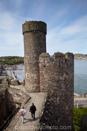 abandon;abandoned;Afon-Conwy;battlement;battlements;Britain;British-Isles;building;buildings;Castell-Conwy;castellated;castellations;castle;castle-ruins;castles;circa-1287;Conway-Castle;Conwy;Conwy-Castle;crenellation;crenellations;Cymru;derelict;dereliction;deserted;desolate;desolation;fort;fortification;fortress;fortresses;G.B.;GB;Great-Britain;heritage;historic;historic-building;historic-buildings;historical;historical-building;historical-buildings;history;medieval-castle;medieval-castles;old;people;person;River-Conway;River-Conwy;ruin;ruined-castle;ruins;run-down;stone-buidling;stone-buildings;tourism;tourist;tourists;tower;towers;tradition;traditional;turret;turrets;U.K.;UK;UN-world-heritage-site;UNESCO-World-Heritage-Site;United-Kingdom;united-nations-world-heritage-site;Wales;Welsh-Castle;Welsh-Castles;world-heritage;World-Heritage-Park;World-Heritage-site;World-Heritage-Sites