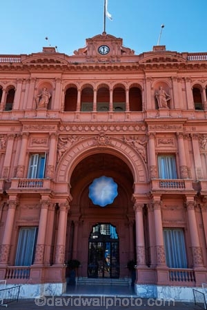 Argentina;Argentine-Republic;B.A.;BA;Buenos-Aires;building;buildings;Casa-Rosada;facade;facades;heritage;historic;historic-building;historic-buildings;historical;historical-building;historical-buildings;history;Latin-America;old;pink-facade;Pink-House;plaza;Plaza-de-Mayo;Presidential-Palace;South-America;square;Sth-America;tradition;traditional
