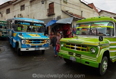 Bolivia;Bolivian-Bus;bus;buses;capital;Capital-of-Bolivia;Chuqi-Yapu;cities;city;El-Mercardo-de-las-Brujas;La-Hechiceria;La-Paz;Latin-America;Mercardo-de-las-Brujas;micros;motorbus;motorbuses;narrow-street;narrow-streets;Nuestra-SeÃ±ora-de-La-Paz;omnibus;omnibuses;passenger-bus;passenger-buses;passenger-transport;public-transport;public-transportation;South-America;steep-street;steep-streets;Sth-America;street-scene;street-scenes;The-Americas;The-Witches-Market;traditional-bus;transportation;Witches-Market;Witches-Market