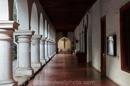 building;buildings;capital-cities;capital-city;Capital-of-Chile;cathedral;cathedrals;Chile;christian;christianity;church;churches;cloister;cloisters;corridor;corridors;cross;crosses;crucifix;crucifixes;faith;Franciscan-Church;Franciscan-Monastery;heritage;historic;historic-building;historic-buildings;historical;historical-building;historical-buildings;history;Iglesia-de-San-Francisco;Latin-America;monasteries;monastery;old;place-of-worship;places-of-worship;religion;religions;religious;San-Francisco-Church;Santiago;Santiago-de-Chile;South-America;Sth-America;The-Americas;tradition;traditional