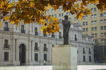 Arturo-Alessandri;Arturo-Alessandri-Palma;Arturo-Fortunato-Alessandri-Palma;Arturo-Palma;autuminal;autumn;autumn-colour;autumn-colours;autumnal;building;buildings;capital-cities;capital-city;Capital-of-Chile;Chile;Citizenship-Square;color;colors;colour;colours;deciduous;fall;former-president;gold;golden;heritage;historic;historic-building;historic-buildings;historical;historical-building;historical-buildings;history;La-Moneda;Latin-America;leaf;leaves;old;palace;Palace-of-the-Currency;palaces;Palacia-Le-Moneda;Palacio-de-La-Moneda;Plaza-de-la-Ciudadania;Plaza-de-la-CiudadanÃ­a;president;Presidential-Palace;Santiago;Santiago-de-Chile;season;seasonal;seasons;South-America;statue;statues;Sth-America;The-Americas;tradition;traditional;tree;trees;yellow