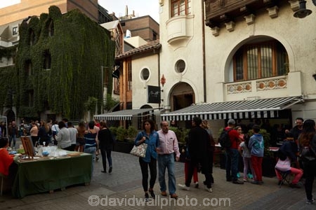 capital-cities;capital-city;Capital-of-Chile;Chile;Lastarria;Latin-America;market;markets;people;person;Santiago;Santiago-de-Chile;South-America;Sth-America;street-market;street-markets;The-Americas