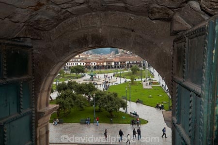 arch;arches;Peruvian;Peruvians;building;buildings;christian;christianity;church;Church-of-the-Society-of-Jesus;churches;Cusco;Cuzco;faith;heritage;historic;historic-building;historic-buildings;historical;historical-building;historical-buildings;history;Iglesia-de-la-Compania;Iglesia-De-La-Compania-De-Jesus;Iglesia-de-la-CompaÃ±Ã­a;Iglesia-de-la-CompaÃ±Ã­a-de-JesÃºs;Latin-America;old;Parade-Square;people;person;Peru;place-of-worship;places-of-worship;plaza;Plaza-de-Armas;Plaza-Mayor;Plaza-Mayor-del-Cusco;Plaza-Mayor-del-Cuzco;plazas;religion;religions;religious;Republic-of-Peru;South-America;Square-of-the-Warrior;Sth-America;tradition;traditional;UN-world-heritage-area;UN-world-heritage-site;UNESCO-World-Heritage-area;UNESCO-World-Heritage-Site;united-nations-world-heritage-area;united-nations-world-heritage-site;Weapons-Square;world-heritage;world-heritage-area;world-heritage-areas;World-Heritage-Park;World-Heritage-site;World-Heritage-Sites
