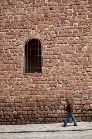 arched-window;arched-windows;building;buildings;Cusco;Cuzco;heritage;historic;historic-building;historic-buildings;historical;historical-building;historical-buildings;history;Latin-America;male;masonry;men;old;person-man;Peru;Republic-of-Peru;South-America;Sth-America;stone-building;stone-buildings;stonework;tradition;traditional;UN-world-heritage-area;UN-world-heritage-site;UNESCO-World-Heritage-area;UNESCO-World-Heritage-Site;united-nations-world-heritage-area;united-nations-world-heritage-site;window;windows;world-heritage;world-heritage-area;world-heritage-areas;World-Heritage-Park;World-Heritage-site;World-Heritage-Sites