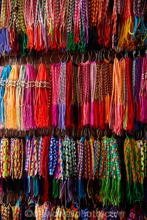 bright;colorful;colourful;commerce;commercial;craft-market;craft-markets;Curio-and-Handcraft-Market;Curio-and-Handicraft-Market;curio-market;Curio-Markets;Cusco;Cuzco;handcraft;Handcraft-Market;Handcraft-Markets;handcrafts;handicraft;Handicraft-Market;Handicraft-Markets;handicrafts;Latin-America;market;market-place;market-stall;market-stalls;market_place;marketplace;marketplaces;markets;Peru;Republic-of-Peru;retail;retailer;retailers;shop;shopping;shops;South-America;souvenir;Souvenir-Market;Souvenir-Markets;souvenirs;stall;stalls;Sth-America;tourism;tourist-market;tourist-markets;travel