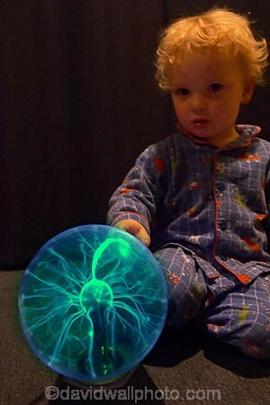 abstract;artistic;attract;attraction;aura;awe;Ball;Balls;black;blue;bluey;boy;boys;brain-stroming;brain_storming;brainstorm;brainstorming;charge;charges;child;children;Color;colour;communication;communications;Concept;Concepts;conceptual;conductivity;contemporary;creative;creativeness;creativity;dark;dazzle;discharge;electric;electrical;Electricity;electronic;energy_field;energyfield;Experiment;experimental;experimentation;experimenting;Experiments;Fantasy;fascinating;flame;flames;flash;flashes;flashing;flicker;flux;fragmented;futuristic;Gas;gasses;generate;generates;generation;generator;glass-bal;gleam;glimmer;glint;Globe;Globes;glow;glowing;graphic;green;heat;hi-tech;high-voltage;hightech;hitech;idea;ideas;iintriguing;illumination;imagination;industry;inspiration;inspire;invent;Light;lightning;lightning-bolts;little-boy;luminescence;modern;mysterious;mystery;Object;Objects;One;Physics;plasma;plasma-ball;Power;pulse;radiance;radiant;radiation;Ray;Rays;sci-fi;Science;sciences;scientific;shock;shocked;shocking;space;spark;sparkle;Sphere;Spheres;spiritual;spirituality;static;tech;techno;technological;technologies;technology;Thing;Things;think;thought;twinkle;unsafe-voltage;volt;voltage;volts;watt;watts;wave;wonder;wondrous;young-boy