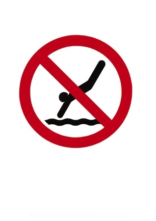 No;diving;Warning;sign;red;black;cutout;cut;out