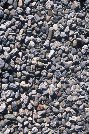 driveway;foot-path;footpath;gravel;hard;path;pattern;patterns;pebble;river-gravel;stone;stones;texture;textures