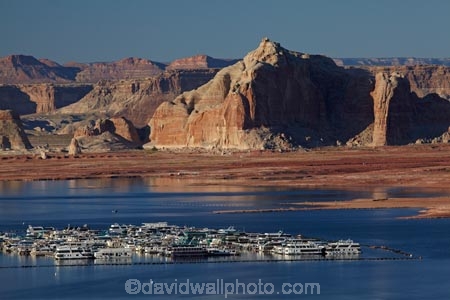 America;American-Southwest;Arizona;AZ;boat;boat-harbor;boat-harbors;boat-harbour;boat-harbours;boats;Coconino-County;Colorado-River;cruiser;cruisers;GCNRA;geological;geology;Glen-Canyon-National-Recreation-Area;Glen-Canyon-NRA;harbour;harbours;house-boat;houseboat;houseboats;lake;Lake-Powell;lakes;launch;launches;marina;marinas;Page;rock;rock-formation;rock-formations;rock-outcrop;rock-outcrops;rocks;shiorelines;shoreline;South-west-United-States;South-west-US;South-west-USA;South-western-United-States;South-western-US;South-western-USA;Southwest-United-States;Southwest-US;Southwest-USA;Southwestern-United-States;Southwestern-US;Southwestern-USA;States;stone;the-Southwest;U.S.A;United-States;United-States-of-America;unusual-natural-feature;unusual-natural-features;USA;Utah;Wahweap;Wahweap-Bay