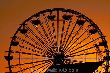 America;Amusement;amusement-park;amusement-parks;Amusements;big-wheel;big-wheels;CA;California;circle;circles;circular;dusk;entertainment;evening;Fair;Fairground;Fairs;feris-wheel;feris-wheels;ferris-wheel;ferris-wheels;fun;fun-park;fun-parks;Funfair;Funfairs;Holiday;Holidays;L.A.;LA;Los-Angeles;Los-Angeles-County;night;night_time;nightfall;Pacific-Park;Pacific-Wheel;park;parks;ride;rides;round;Santa-Monica;Santa-Monica-Pier;silhouette;silhouettes;solar_powered-Ferris-wheel;States;sunset;sunsets;the-big-wheel;theme-park;theme-parks;tourism;travel;twilight;U.S.A;United-States;United-States-of-America;USA;vacation;vacations;West-Coast;West-United-States;West-US;West-USA;Western-United-States;Western-US;Western-USA