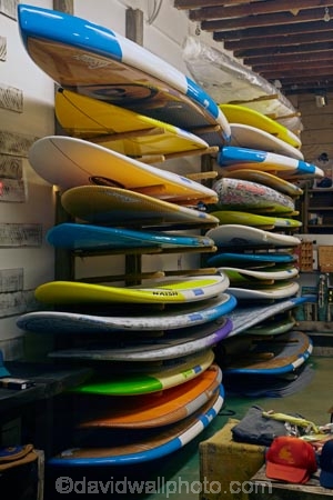 America;boutique;boutiques;building;buildings;CA;California;commerce;commercial;L.A.;LA;Los-Angeles;Los-Angeles-County;retail;retail-store;retailer;retailers;Santa-Monica;shop;shopping;shops;States;store;stores;street-scene;street-scenes;surf-board;surf-boards;surf-shop;surf-store;surfing;U.S.A;United-States;United-States-of-America;USA;West-Coast;West-United-States;West-US;West-USA;Western-United-States;Western-US;Western-USA