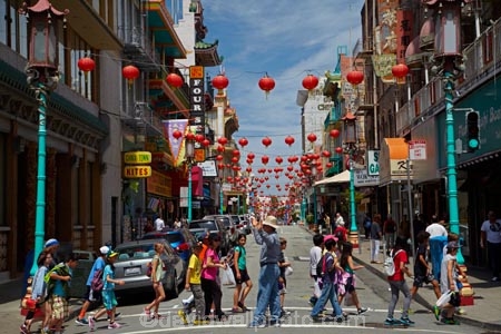 America;American;asian-decorations;Bay-Area;CA;California;child;children;China-Town;Chinatown;Chinese;crossing;crossings;downtown-San-Francisco;Grant-Ave;Grant-Avenue;Grant-St;Grant-Street;pedestrian;pedestrian-crossing;pedestrian-crossings;pedestrians;people;person;Sacramento-St;Sacramento-Street;San-Francisco;San-Francisco-CBD;States;street;street-decorations;street-scene;street-scenes;streets;U.S.A;United-States;United-States-of-America;USA;West-Coast;West-United-States;West-US;West-USA;Western-United-States;Western-US;Western-USA;zebra-crossing;zebra-crossings