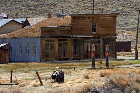 abandon;abandoned;ale-house;ale-houses;America;American;bar;bars;benzol;Bodie;Bodie-Ghost-Town;Bodie-Hills;Bodie-Historic-District;Bodie-State-Historic-Park;bowser;bowsers;building;buildings;CA;California;California-Historical-Landmark;character;derelict;derelict-building;dereliction;deserrted;deserted;deserted-town;desolate;desolation;destruction;Eastern-Sierra;empty;facade;facades;filling-station;filling-stations;free-house;free-houses;garage;garages;gas-pump;gas-pumps;gas-station;gas-stations;gasolene;gasoline;ghost-town;ghost-towns;gold-rush-ghost-town;gold-rush-ghost-towns;heritage;historic;historic-building;historic-buildings;Historic-Ruins;historical;historical-building;historical-buildings;history;hotel;hotels;Mono-County;National-Historic-Landmark;neglect;neglected;old;old-fashioned;old_fashioned;petrol-bowser;petrol-bowsers;petrol-pump;petrol-pumps;petrol-station;petrol-stations;petroleum;pub;public-house;public-houses;pubs;ruin;ruins;run-down;rundown;rustic;saloon;saloons;service-station;service-stations;servo;States;tavern;taverns;tradition;traditional;U.S.A;United-States;United-States-of-America;USA;veranda;verandah;verandahs;verandas;vintage;West-Coast;West-United-States;West-US;West-USA;Western-United-States;Western-US;Western-USA;Wheaten-amp;-Hollis-Hotel;Wheaten-and-Hollis-Hotel;wood;wooden;wooden-building;wooden-buildings