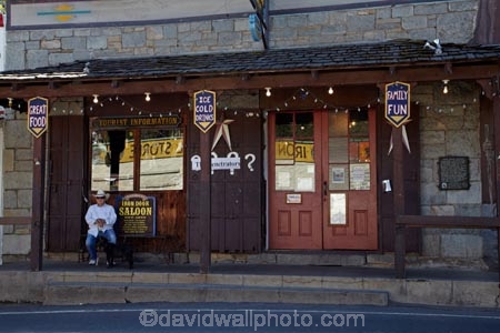 ale-house;ale-houses;America;American;bar;bars;building;buildings;CA;California;County-of-Tuolumne;cowboy;cowboys;free-house;free-houses;Groveland;heritage;historic;historic-building;historic-buildings;historical;historical-building;historical-buildings;history;hotel;hotels;Iron-Door-Saloon;Main-St;Main-Street;old;old-cowboy;old-timer;old-timers;pub;public-house;public-houses;pubs;saloon;saloons;Sierra-Nevada;Sierra-Nevada-foothills;States;tavern;taverns;tradition;traditional;Tuolumne-County;U.S.A;United-States;United-States-of-America;USA;West-Coast;West-United-States;West-US;West-USA;Western-United-States;Western-US;Western-USA