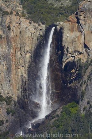 America;American;bluff;bluffs;Bridal-Veil-Fall;Bridal-Veil-Falls;Bridalveil-Creek;Bridalveil-Fall;Bridalveil-Falls;CA;California;cascade;cascades;cliff;cliffs;fall;falls;national-park;national-parks;natural;nature;scene;scenic;Sierra-Nevada;Sierra-Nevada-foothills;States;U.S.A;UN-world-heritage-area;UN-world-heritage-site;UNESCO-World-Heritage-area;UNESCO-World-Heritage-Site;united-nations-world-heritage-area;united-nations-world-heritage-site;United-States;United-States-of-America;USA;water;water-fall;water-falls;waterfall;waterfalls;West-Coast;West-United-States;West-US;West-USA;Western-United-States;Western-US;Western-USA;wet;world-heritage;world-heritage-area;world-heritage-areas;World-Heritage-Park;World-Heritage-site;World-Heritage-Sites;Yosemite;Yosemite-N.P.;Yosemite-Nat-Pk;Yosemite-National-Park;Yosemite-NP;Yosemite-Valley