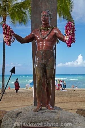 America;American;beach;beaches;coast;coastal;coastline;Duke-Kahanamoku-Statue;Duke-Paoa-Kahanamoku-Statue;Duke-statue;Hawaii;Hawaiian-Islands;HI;Honolulu;Island-of-Oahu;Kalakaua-Ave;Kalakaua-Avenue;Oahu;Oahu;Oahu-Island;ocean;oceans;Pacific;palm;palm-tree;palm-trees;palms;people;person;sand;sandy;sea;seas;shore;shoreline;State-of-Hawaii;States;statue;statues;surfboard;surfer-statue;surfer-statures;tourism;tourist;tourists;tropical-beach;tropical-beaches;tropical-island;tropical-islands;U.S.A;United-States;United-States-of-America;USA;visitor;visitors;Waikiki;Waikiki-Bay;Waikiki-Beach
