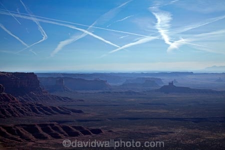 America;American-Southwest;Cedar-Mesa;cirrus-aviaticus;condensation-trail;condensation-trails;contrail;contrails;jet-trail;jet-trails;lookout;lookouts;Mexican-Hat;Mokee-Dugway;Moki-Dugway;National-Scenic-Byway;overlook;plane-trail;plane-trails;San-Juan-County;South-west-United-States;South-west-US;South-west-USA;South-western-United-States;South-western-US;South-western-USA;Southwest-United-States;Southwest-US;Southwest-USA;Southwestern-United-States;Southwestern-US;Southwestern-USA;SR261;State-Route-261;States;the-Southwest;Trail-of-the-Ancients;U.S.A;United-States;United-States-of-America;USA;UT;Utah;Utah-State-Route-261;vapor-trail;vapor-trails;view;viewpoint;viewpoints;views