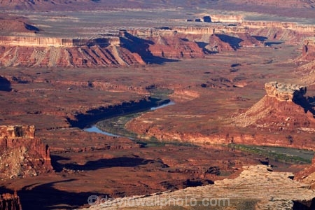 America;American-national-parks;American-Southwest;canyon;Canyonlands-N.P.;Canyonlands-National-Park;Canyonlands-NP;canyons;chasm;chasms;Colorado-Plateau;erode;eroded;erosion;geographic;geography;geological;geology;gorge;gorges;Green-River;Green-River-Basin;Green-River-Overlook;Island-in-the-Sky-district;Island-in-the-Sky-region;Island-in-the-Sky-section;Islands-in-the-Sky-district;lookout;lookouts;national-park;national-parks;national-parls;overlook;plateau;plateaus;ravine;ravines;rock;rock-formation;rock-formations;rocks;Sandstone;South-west-United-States;South-west-US;South-west-USA;South-western-United-States;South-western-US;South-western-USA;Southwest-United-States;Southwest-US;Southwest-USA;Southwestern-United-States;Southwestern-US;Southwestern-USA;States;stone;the-Southwest;U.S.A;United-States;United-States-of-America;unusual-natural-feature;unusual-natural-features;US-national-parks;USA;UT;Utah;valley;valleys;view;viewpoint;viewpoints;views;White-Rim;White-Rim-Sandstone